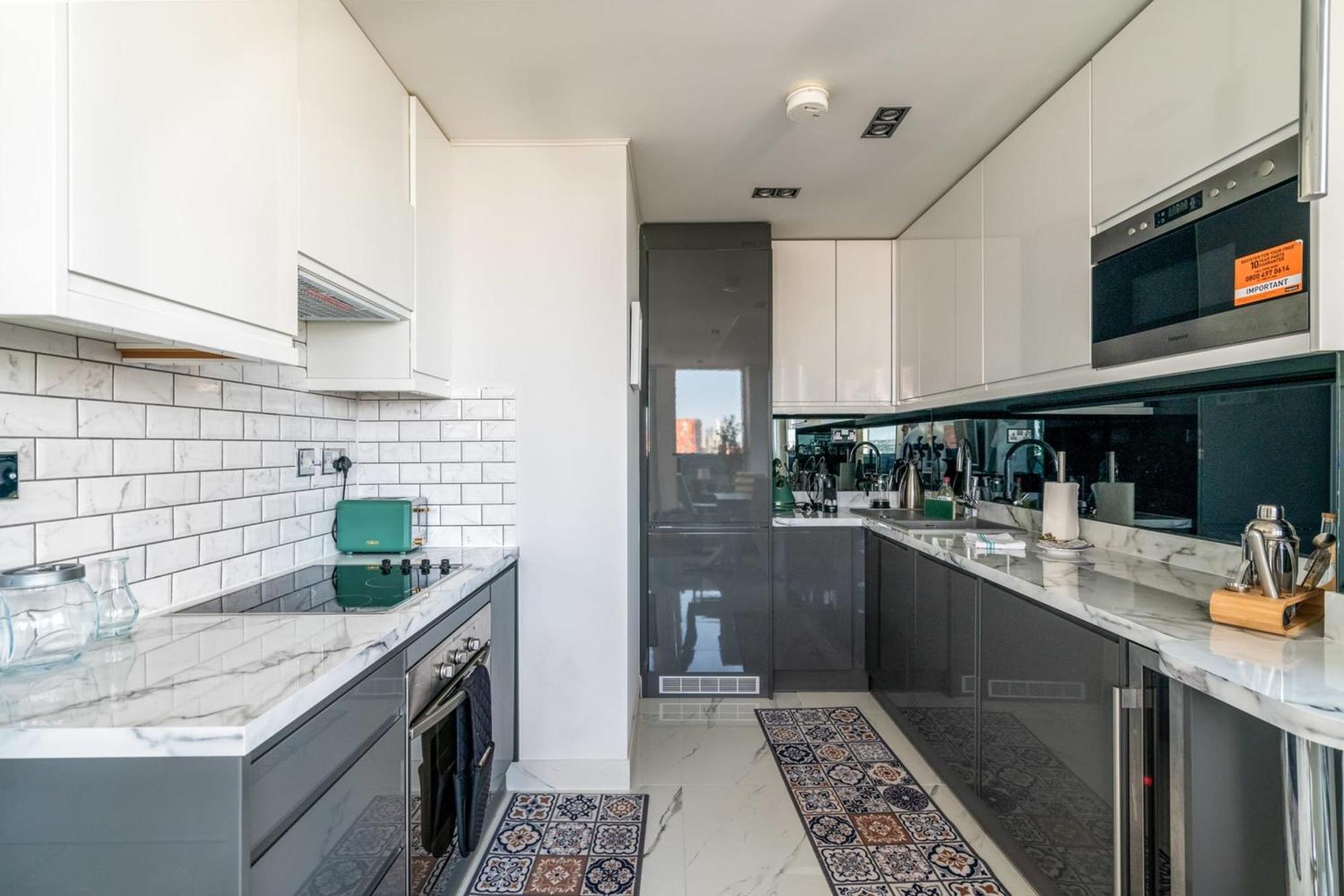 Canary Wharf Retreat With Free Secure Parking Лондон Екстер'єр фото