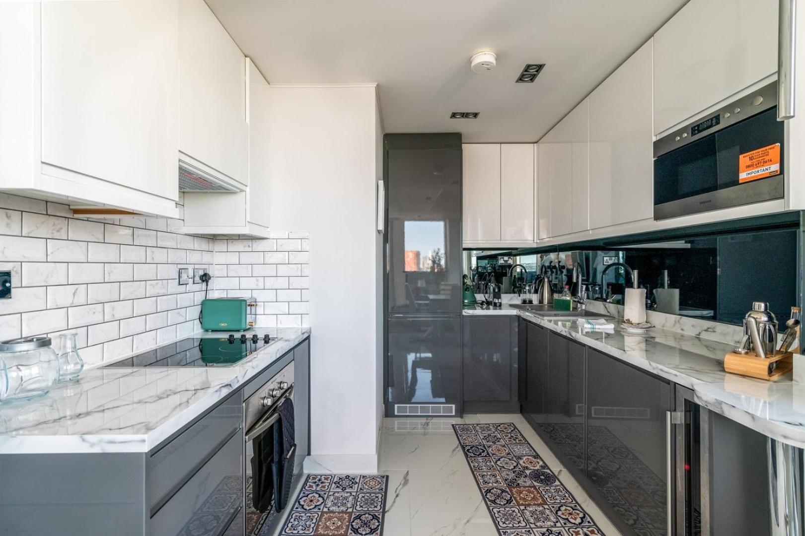 Canary Wharf Retreat With Free Secure Parking Лондон Екстер'єр фото